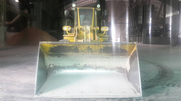 ขายรถตักล้อยาง Kawazaki รุ่น 70z 7,000 ชม. ราคา 2,800,000