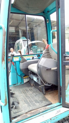 ขายรถขุด KUBOTA K035 มีหัวเก๋ง ใบแทรคหุ้มยาง