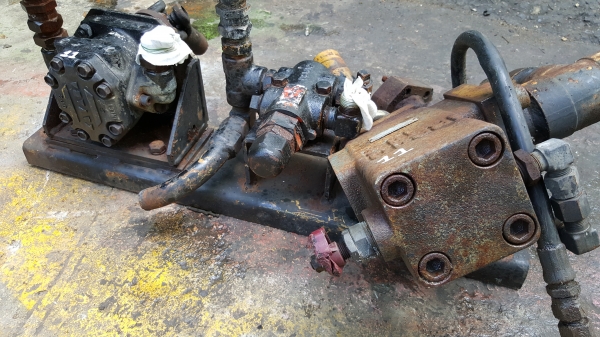 ปั้มไฮดรอลิค ปั้มไฮดรอลิค