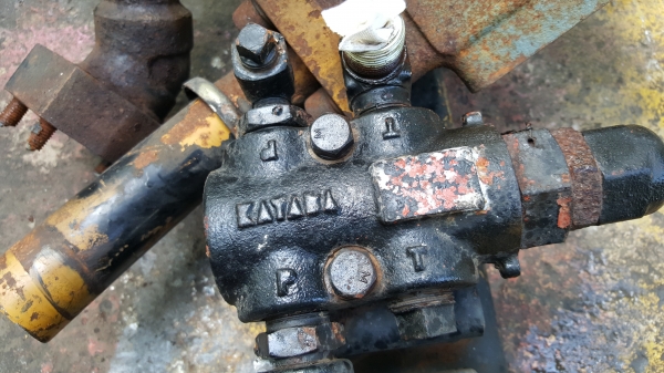 ปั้มไฮดรอลิค ปั้มไฮดรอลิค