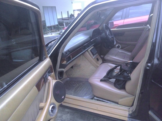 เบนซ์280SE W126 เครื่อง2Jเกียร์ออโต Gasสวย75000