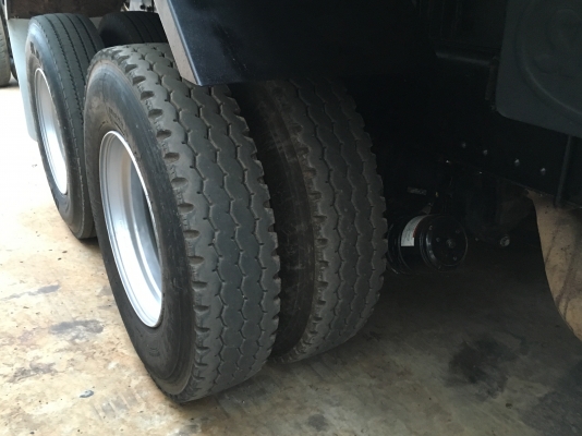 ขายด่วนรถพ่วงดั้ม344 ปลายปี55 รุ่น50ปี ถังน้ำมันใหญ่ ดั้มสามมิตร ไมล์170000โล ขายด่วนรถพ่วงดั้ม344 ปลายปี55 รุ่น50ปี ถังน้ำมันใหญ่ ดั้มสามมิตร ไมล์170000โล