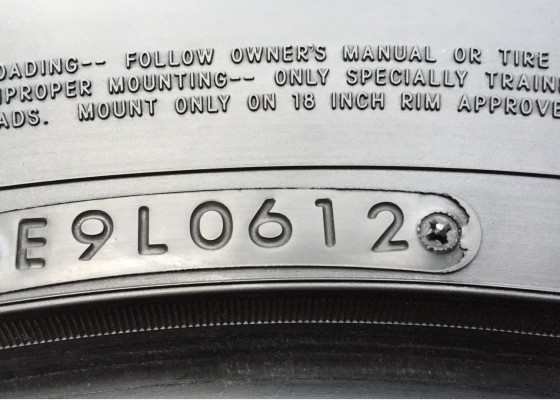 ยาง Toyo 285 60 18 ปี12 ดอกเต็ม ใช้ยาว ราคาไม่แพง
