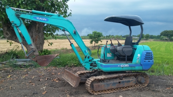 ขาย คูโบต้า K035 ปั๊มนิ้ว คอลโทลน้ำมัน โซ่ใหม่ สภาพเก่านอกใช้น้อยสวยๆครับ