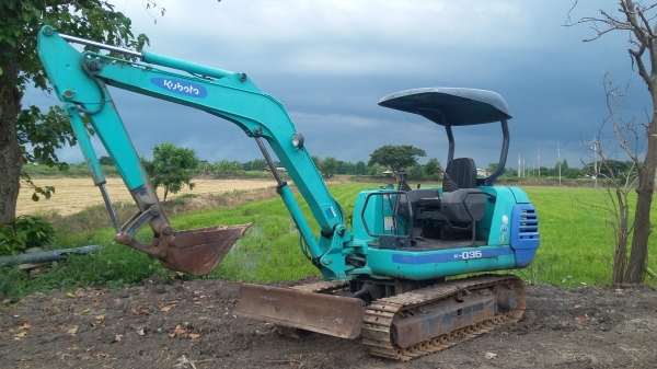 ขาย คูโบต้า K035 ปั๊มนิ้ว คอลโทลน้ำมัน โซ่ใหม่ สภาพเก่านอกใช้น้อยสวยๆครับ