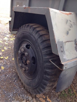 พ่วงจี๊ปกลางใหญ่