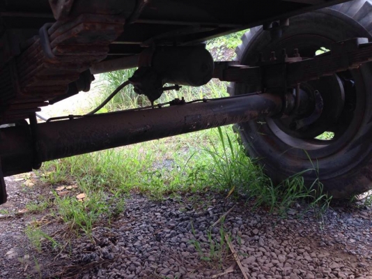 พ่วงจี๊ปกลางใหญ่