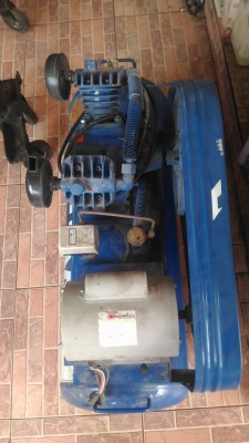 ขายปั๊มลม Puma 1/2 แรง ถัง 64 ลิตร ขายปั๊มลม Puma 1/2 แรง ถัง 64 ลิตร