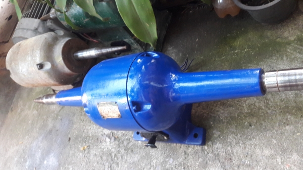 ขาย !! เจียตั้งโต๊ะ1แรง380v.ยี่ห้อ ฮิตาชิ ของญี่ปุ่น พร้อมใช้งาน