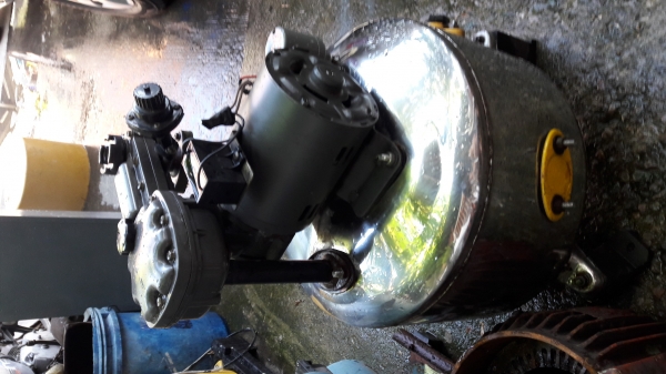 ขาย !! ปั้มน้ำอัตโนมัต.มิตซู200-250w.ถังสเตนเลต พร้อมใช้งาน