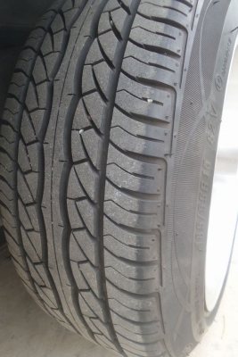 ขายล้อกล้วย 15×8 ET-28 พร้อมยางMAXXIS 185/55R15 ปี13 ยกชุด 14900บาท 081-7570077 ขายล้อกล้วย 15×8 ET-28 พร้อมยางMAXXIS 185/55R15 ปี13 ยกชุด 14900บาท 081-7570077