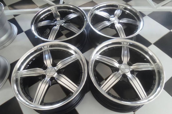 17x7.5 ET38 5/100 4วง 6900บาท สีใหม่ ไร้ซ่อม ขอบหนา ฝาครบ