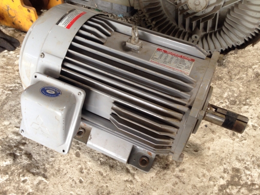 ขายมอเตอร์ Mitsubishi 7.5HP. 380V 6Pole 950rpm. รอบช้า สภาพสวยมาก วิ่งนิ่มเดิมๆ พร้อมใช้งาน