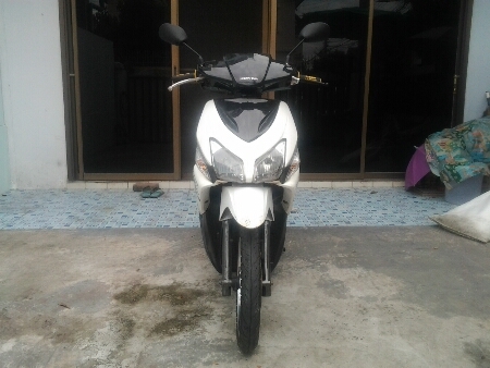 ขายมอไซค์ ปี51 ฮอนด้า คลิ๊ก รุ่นTune Up เครื่อง110cc. เครื่องดีแน่นๆ รถสภาพดี ล้อเดิมๆ พร้อมใช้งาน ภาษีขาด เล่มทะเบียนครบ ขายถูกๆครับ ขายมอไซค์ ปี51 ฮอนด้า คลิ๊ก รุ่นTune Up เครื่อง110cc. เครื่องดีแน่นๆ รถสภาพดี ล้อเดิมๆ พร้อมใช้งาน ภาษีขาด เล่มทะเบียนครบ ขายถูกๆครับ