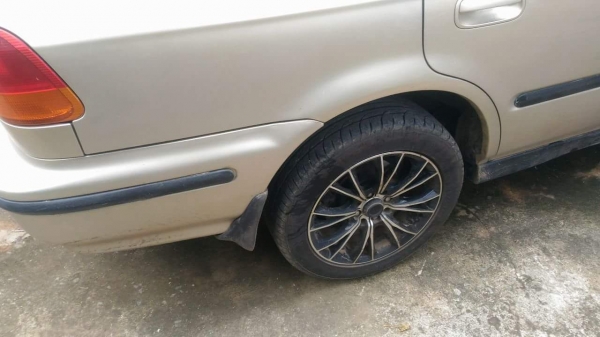 ขายรถเก๋ง