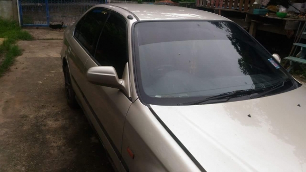 ขายรถเก๋ง