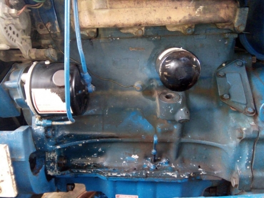 ขายเครื่องรถไถฟอร์ด