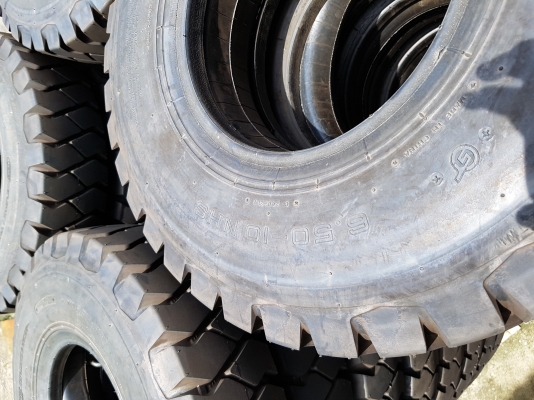 ขายยางลมรถโฟล์คลิฟท์ขนาด 650-10 ใหม่ราคาถูก