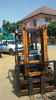 ขายรถยก TOYOTA 5FG20 เครื่องเบนซิน 5k เสาสูง 3 เมตร ยกได้ 2 ตัน เกียร์ธรรมดา รถนอกนำเข้า คิดต่อ 098-7962549 ขายรถยก TOYOTA 5FG20 เครื่องเบนซิน 5k เสาสูง 3 เมตร ยกได้ 2 ตัน เกียร์ธรรมดา รถนอกนำเข้า คิดต่อ 098-7962549