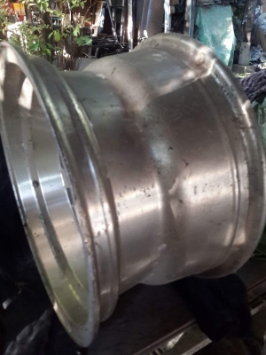 เศษล้อ15x8.5หนึ่งวง เศษล้อ15x8.5หนึ่งวง
