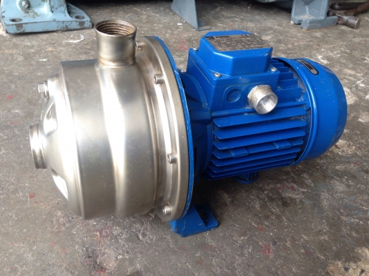 ขายปั้มน้ำหอยโข่งหัวปั้มสแตนเลส รุ่นแรงดันสูง ใบพัด 2ชั้น Ebara 1.2HP. 380V สภาพสวยมาก วิ่งนิ่มเดิมๆ พร้อมใช้งาน