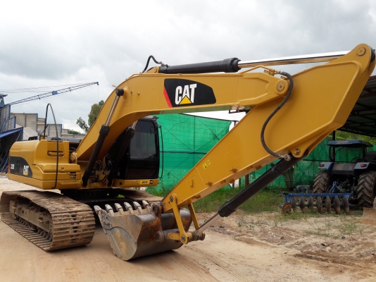 ขาย CAT 320 D  สเปกญี่ปุ่น ตัวแรง รถซื้อจากเมโทป้ายแดงครับมี3ตัวเช็คช่างศูนย์ตลอดเอกสารเล่มพร้อมโอน ชั่วโมง ตั้งแต่8000-10,900