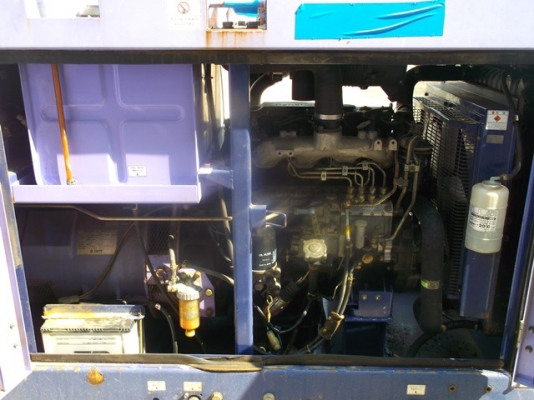 เครื่องปั่นไฟ AIRMAN SDG45S นำเข้าจากญี่ปุ่นไม่เคยใช้งานในไทย