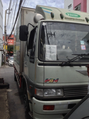 ขายรถหกล้อตู้ HINO FF3H รถห้างแท้ เครื่อง HO7D - 195 แรง ปี 39 ช่วงตู้ยาว 6.50 เมตร พร้อมใช้งาน ทะเบียนพร้อม ขายรถหกล้อตู้ HINO FF3H รถห้างแท้ เครื่อง HO7D - 195 แรง ปี 39 ช่วงตู้ยาว 6.50 เมตร พร้อมใช้งาน ทะเบียนพร้อม