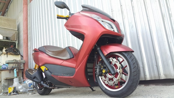 Forza แต่งโชว์สวยๆ วิ่ง 1,059 กิโล มีประกัน อะไหล่แท้ ต่อรองได้นะ Forza แต่งโชว์สวยๆ วิ่ง 1,059 กิโล มีประกัน อะไหล่แท้ ต่อรองได้นะ