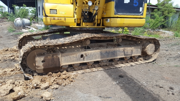 ขายkomatsu PC 200-8