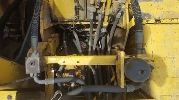 ขายkomatsu PC 200-8