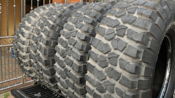 ยาง BF MUD KM2  315 x 75 x 16 USA
