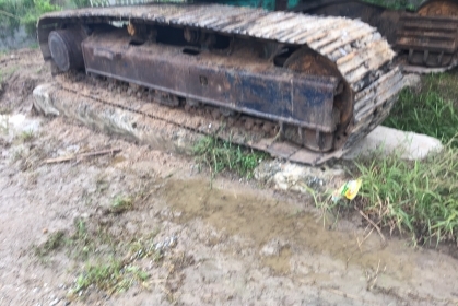 KOBELCO200- SK07 MACKII ตัวเดินใหญ่ ซื้อเก่านอกมา เจ้าของขายเอง KOBELCO200- SK07 MACKII ตัวเดินใหญ่ ซื้อเก่านอกมา เจ้าของขายเอง