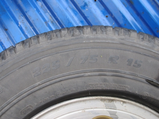 ล้อแม๊ก Pajeroเหลี่ยม พร้อมยางมิชลิน