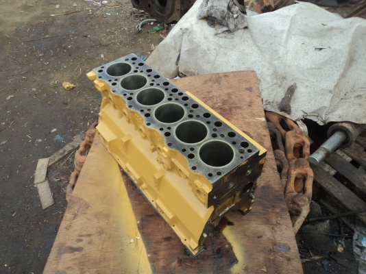 ขายเสื้อสูบรถแมคโค PC-200-5-6 รับประกันไม่มีรอยแตกร้าว อัดปลอกให้ใหม่ครับ สินค้ารับประกันคับ ขายไม่แพง