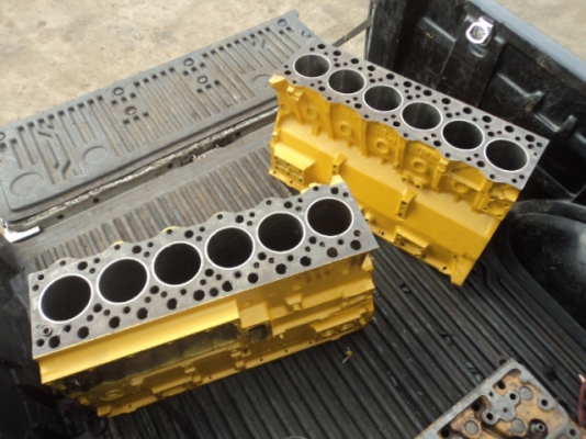 ขายเสื้อสูบรถแมคโค PC-200-5-6 รับประกันไม่มีรอยแตกร้าว อัดปลอกให้ใหม่ครับ สินค้ารับประกันคับ ขายไม่แพง