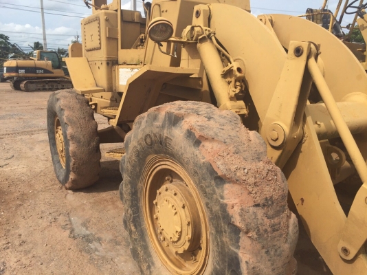 ขายรถตักล้อยาง CATERPILLAR 920 75J มีเล่มทะเบียน สนใจโทร 081-970-1072 ขายรถตักล้อยาง CATERPILLAR 920 75J มีเล่มทะเบียน สนใจโทร 081-970-1072