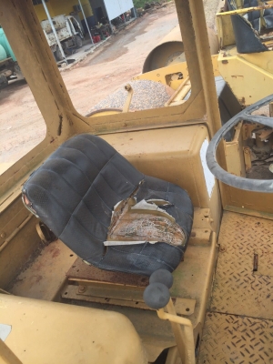 ขายรถตักล้อยาง CATERPILLAR 920 75J มีเล่มทะเบียน สนใจโทร 081-970-1072