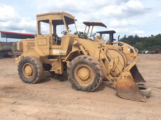 ขายรถตักล้อยาง CATERPILLAR 920 75J มีเล่มทะเบียน สนใจโทร 081-970-1072