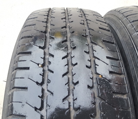 ขายยาง195R14 ปี 12 XCD 4 เส้น ขายยาง195R14 ปี 12 XCD 4 เส้น