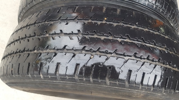 ขายยาง195R14 ปี 12 XCD 4 เส้น ขายยาง195R14 ปี 12 XCD 4 เส้น