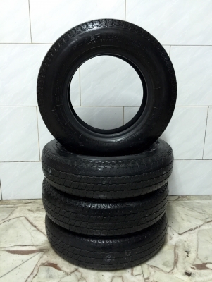 ขายยาง YOKOHAMA VAN 356 145R12 ผลิตปี 05 ใส่รถ MIRA