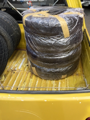 ขายยาง YOKOHAMA VAN 356 145R12 ผลิตปี 05 ใส่รถ MIRA ขายยาง YOKOHAMA VAN 356 145R12 ผลิตปี 05 ใส่รถ MIRA