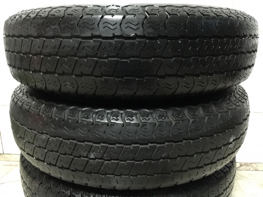 ขายยาง YOKOHAMA VAN 356 145R12 ผลิตปี 05 ใส่รถ MIRA ขายยาง YOKOHAMA VAN 356 145R12 ผลิตปี 05 ใส่รถ MIRA