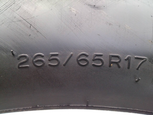 ขายแม็ก TOYOTA VIGO CHAMP ขอบ17 พร้อมยาง มิชลิน 265/65R17 ยางสัปดาห์ที่33ปี14 ดอกยางหนาไม่แตกลายไม่ร้าวสวยๆ จำนวน 1 ชุด พร้อมน๊อตแท้ 24 ตัว ขายแม็ก TOYOTA VIGO CHAMP ขอบ17 พร้อมยาง มิชลิน 265/65R17 ยางสัปดาห์ที่33ปี14 ดอกยางหนาไม่แตกลายไม่ร้าวสวยๆ จำนวน 1 ชุด พร้อมน๊อตแท้ 24 ตัว