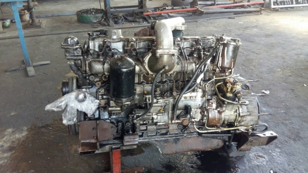 ขายเครื่อง isuzu 6hk 260 ขายเครื่อง isuzu 6hk 260