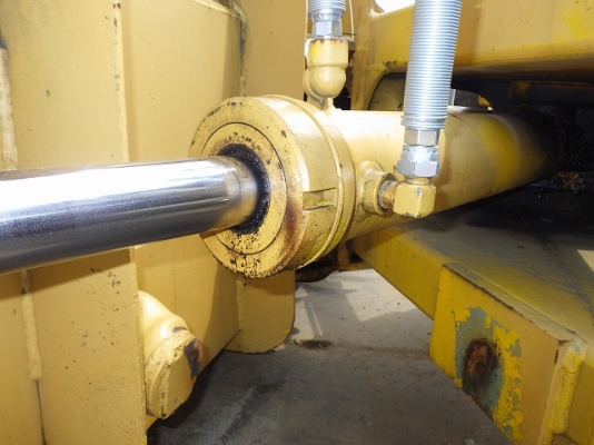 ขายรถตัก TCM 850-2