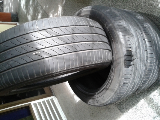 ขายยาง มิชลิน ขนาด215 55 17 ปี14