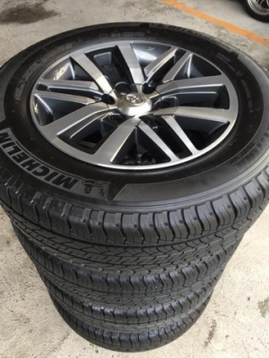 แม็กป้ายแดง ออลนิว โตโยต้า ฟอร์จูนเนอร์ พร้อมยาง ปี16 แม็กป้ายแดง ออลนิว โตโยต้า ฟอร์จูนเนอร์ พร้อมยาง ปี16