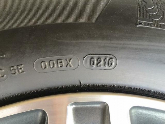 แม็กป้ายแดง ออลนิว โตโยต้า ฟอร์จูนเนอร์ พร้อมยาง ปี16 แม็กป้ายแดง ออลนิว โตโยต้า ฟอร์จูนเนอร์ พร้อมยาง ปี16